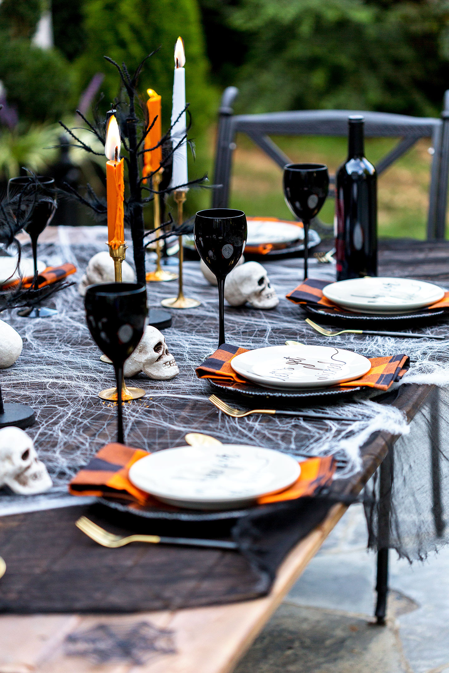 Halloween Party Ideas For Adults Content
 Adult Halloween Party Decorations & Halloween Menu Ideas