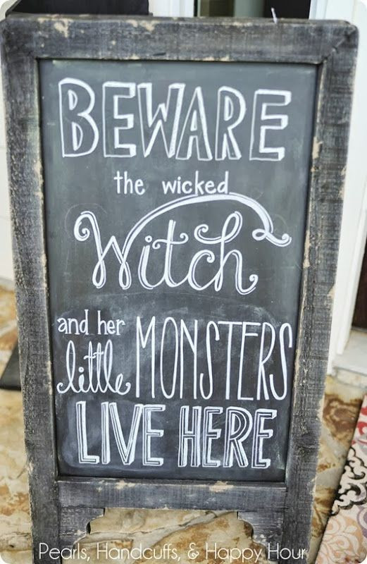 Halloween Sign Ideas
 The 25 best Halloween chalkboard ideas on Pinterest