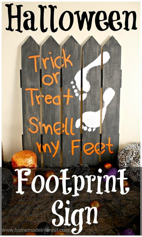 Halloween Sign Ideas
 Ginger Snap Crafts 15 Fun Ideas for Halloween
