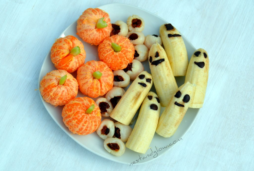 Healthy Halloween Food
 Healthy Halloween Treats Lychee Eyeballs Banana Ghosts