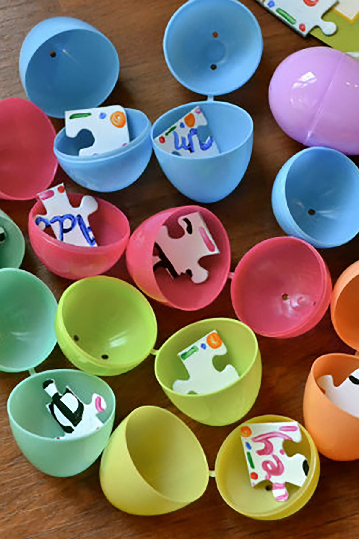 Ideas For Easter Eggs
 10 Creative Easter Egg Hunt Ideas For Kids Easter Egg