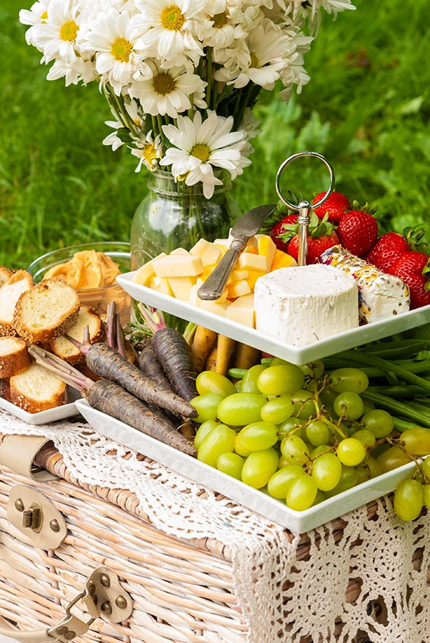 Labor Day Picnic Ideas
 A Beautiful Labor Day Picnic – She Keeps a Lovely Home