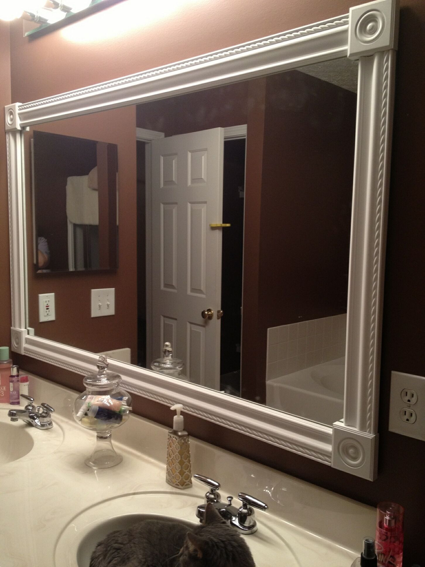Large Framed Mirrors For Bathroom
 Tips to Choose a Bathroom Mirror