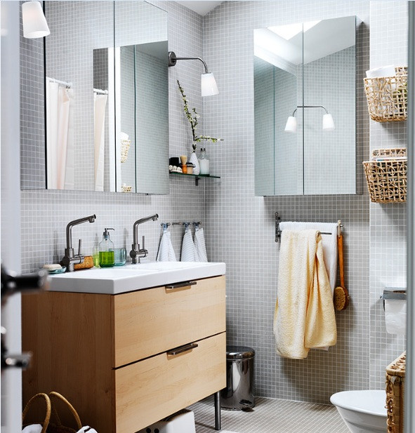 Light Gray Bathroom
 Light grey bathroom wall tiles for small bathroom color