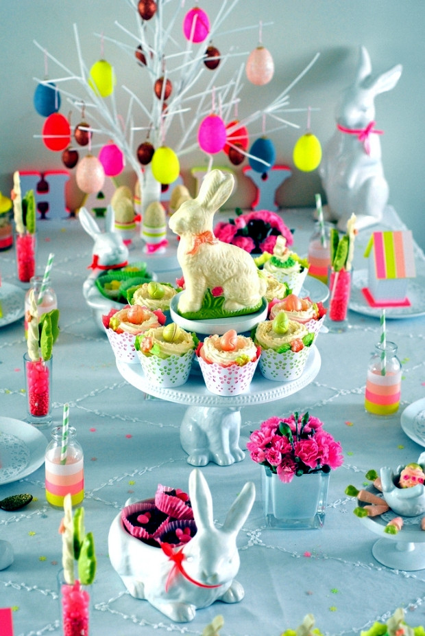 Modern Easter Decor
 Beautiful Easter decoration on table – 21 creative ideas