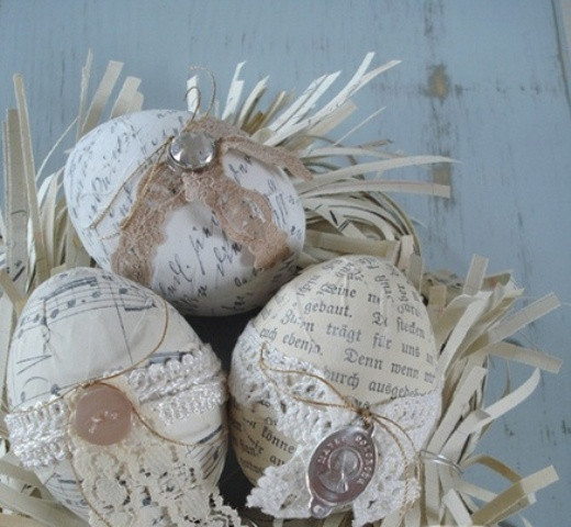 Modern Easter Decor
 27 Charming Vintage Easter Décor Ideas DigsDigs