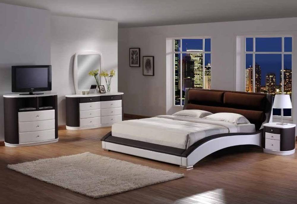 Modern Platform Bedroom Sets
 Modern 5PC White Dark Brown Faux Leather Two Tone King