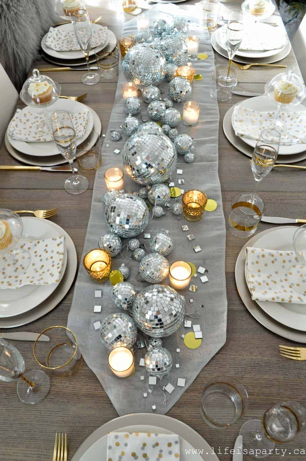 New Year Decor Ideas
 15 Fabulous Decor Ideas For The Ultimate New Year s Eve Party