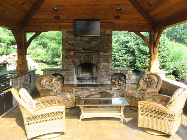 Outdoor Kitchen Fireplace
 Best Interior Design House