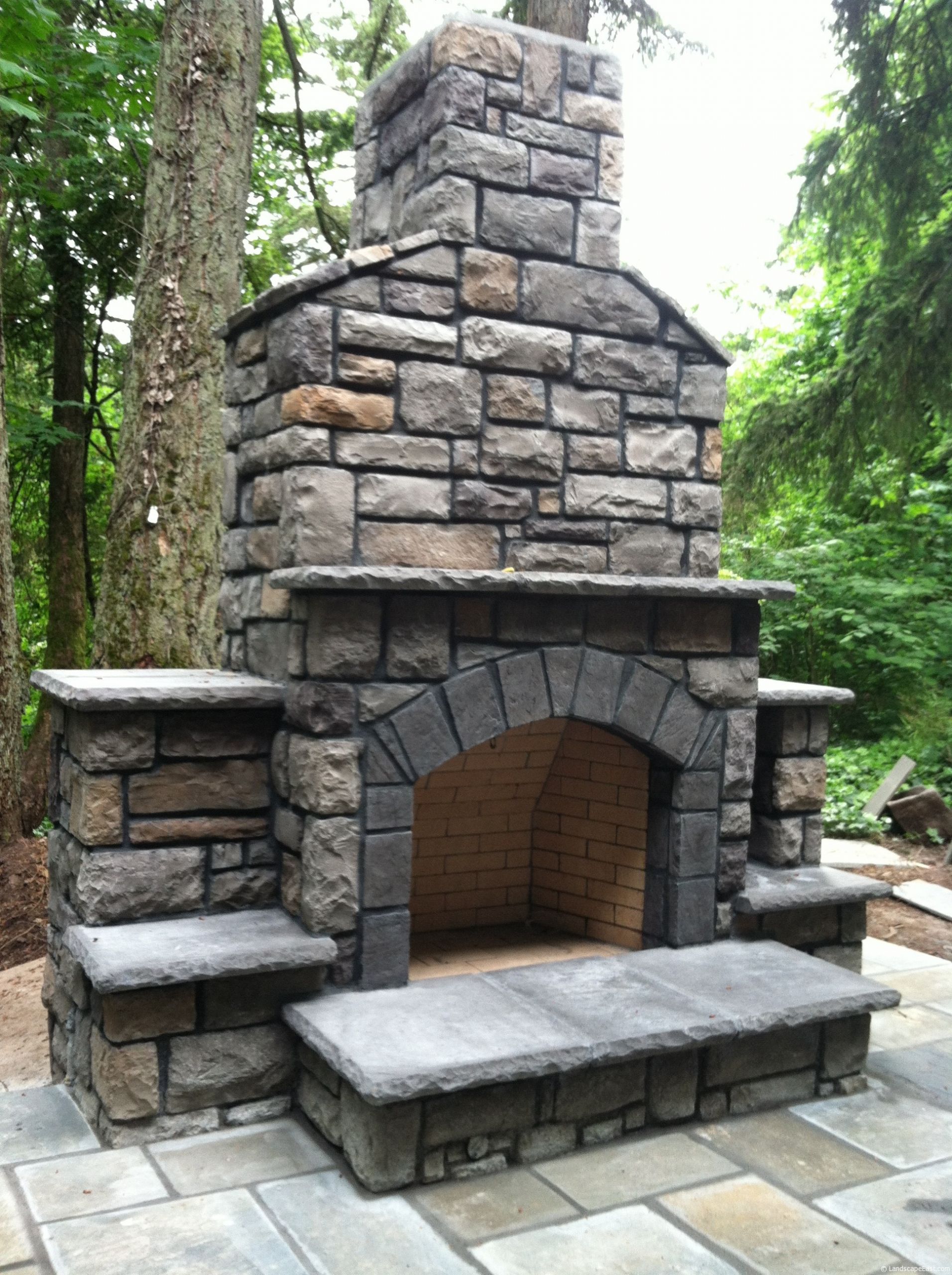 Outdoor Kitchen Fireplace
 7 Outdoor Hearths Perfect for Portland Landscaping