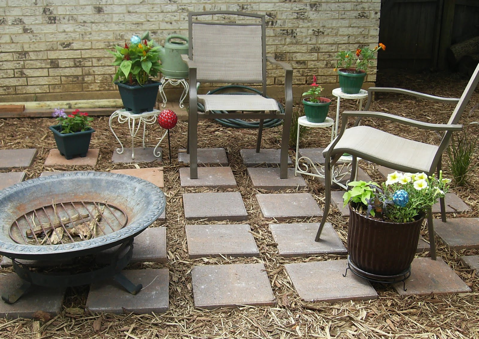 Outdoor Landscape On A Budget
 Support Blog for Moms of BOYS DIY Backyard Oasis