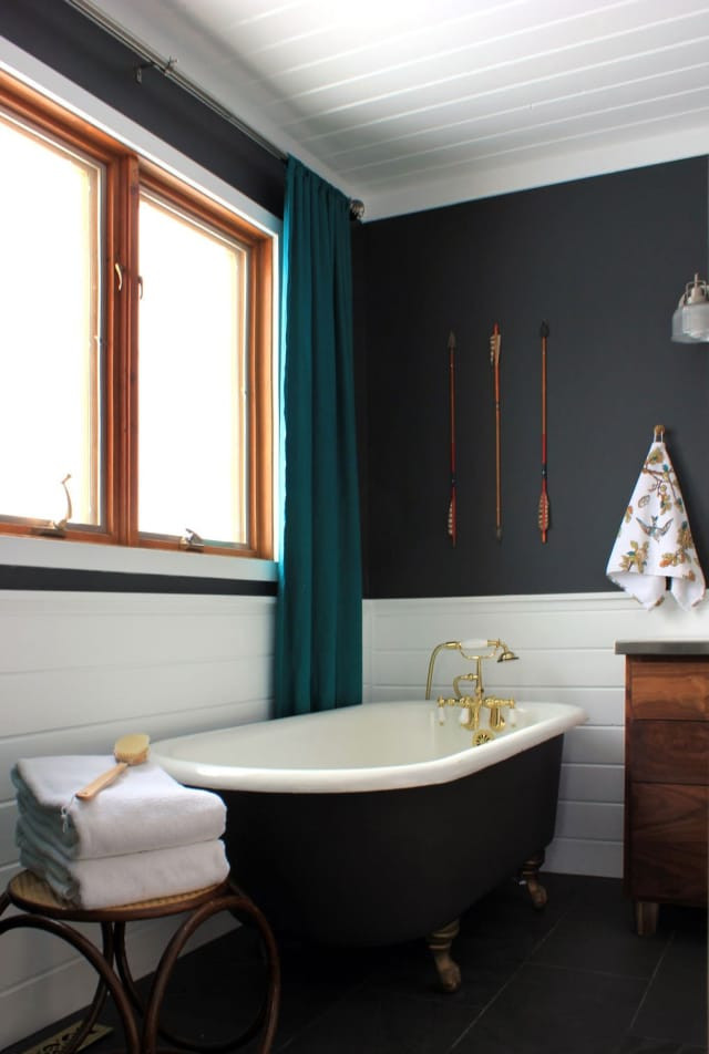 Paint Colors For A Bathroom
 Best Paint Colors for Small Bathrooms