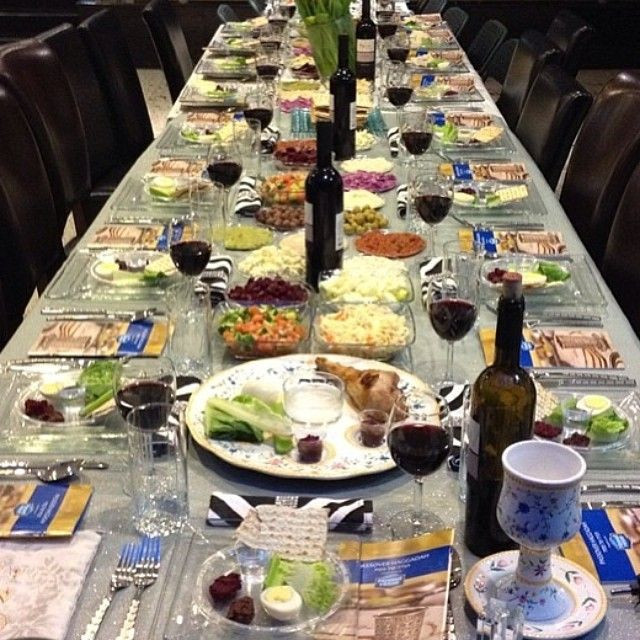 Passover Decoration Ideas
 1000 images about Passover Table Settings on Pinterest