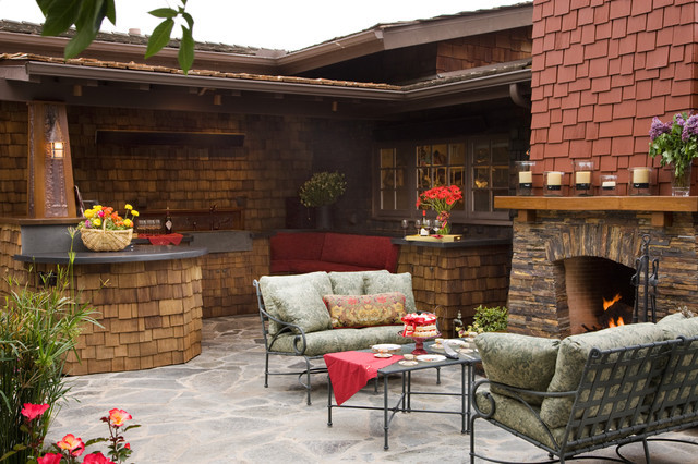 Patio Outdoor Kitchen
 Craftsman outdoor kitchen and fireplace Traditional