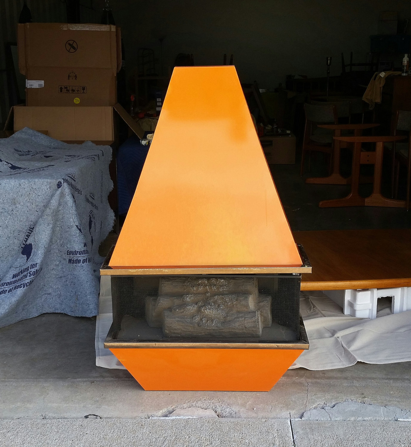 Retro Electric Fireplace
 Vintage 1970 s Electric Fireplace Space Age Mid Century