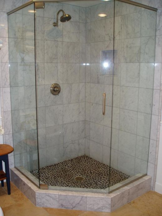 Small Bathroom Shower Ideas
 Corner Showers For Small Bathrooms Idea