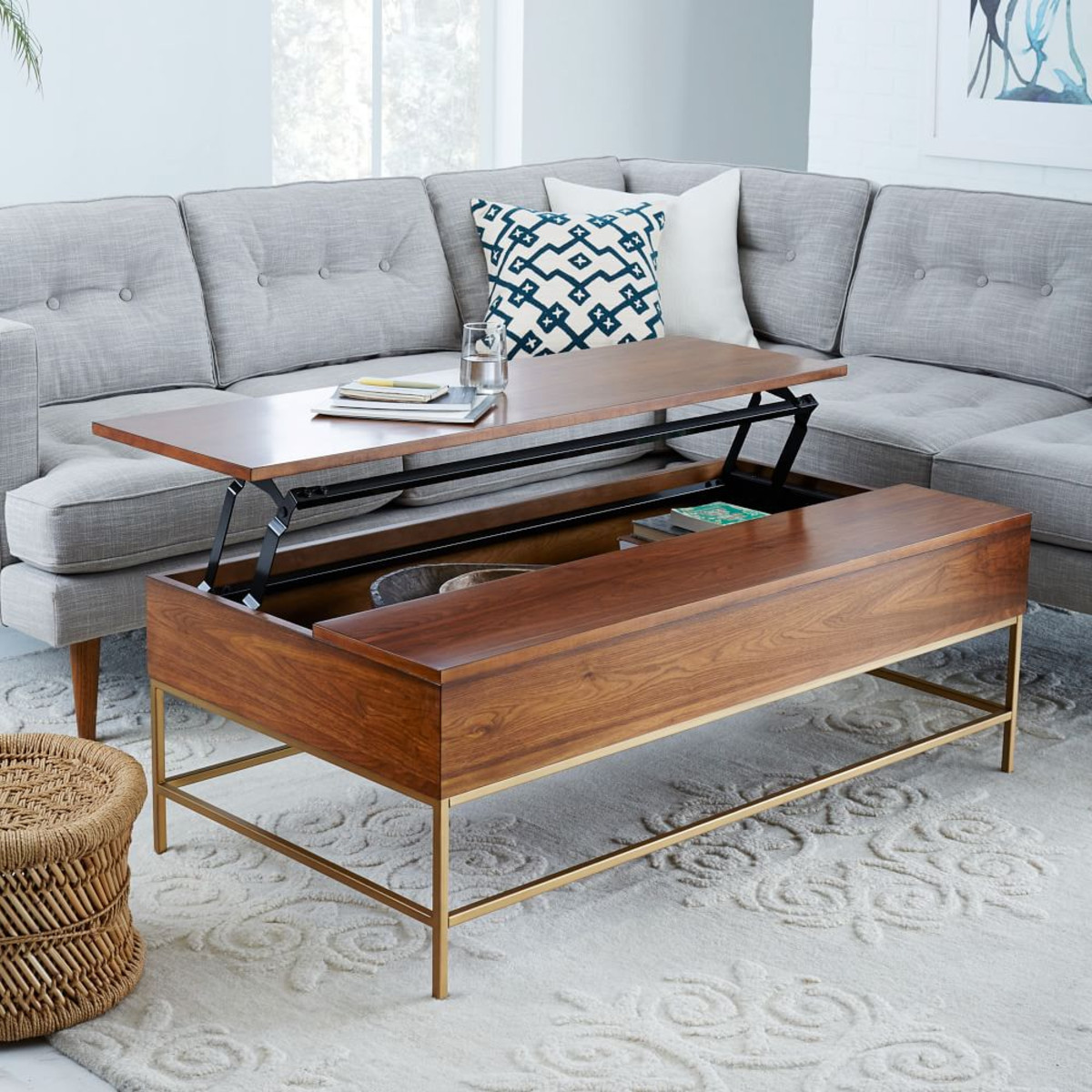 Small Livingroom Table
 8 Best Coffee Tables For Small Spaces