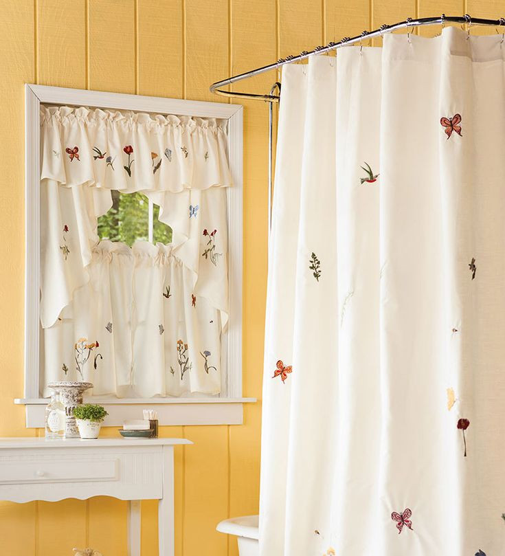 Small Window Curtains For Bathroom
 25 best Bathroom Window Curtains images on Pinterest