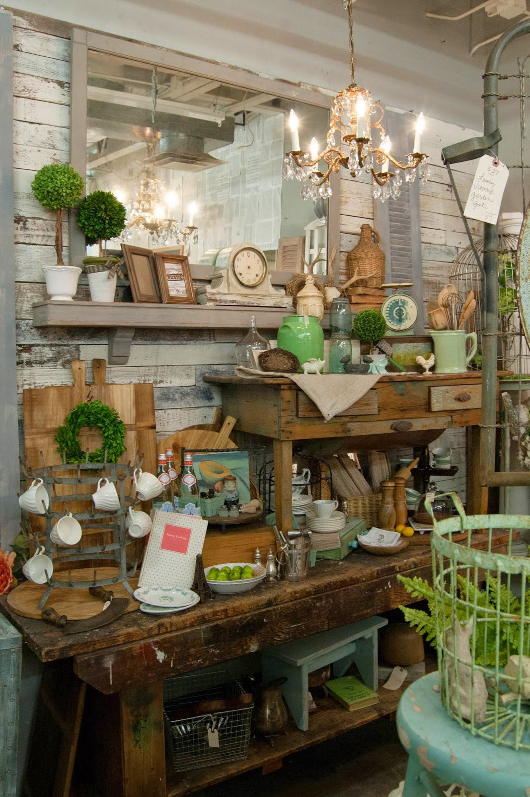 Spring Ideas For Resale Booths
 display ideas on Pinterest