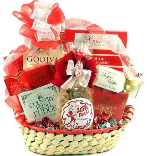 Valentines Day Ideas For Wife
 15 Valentine s Day Gift Basket Ideas For Husbands Wife