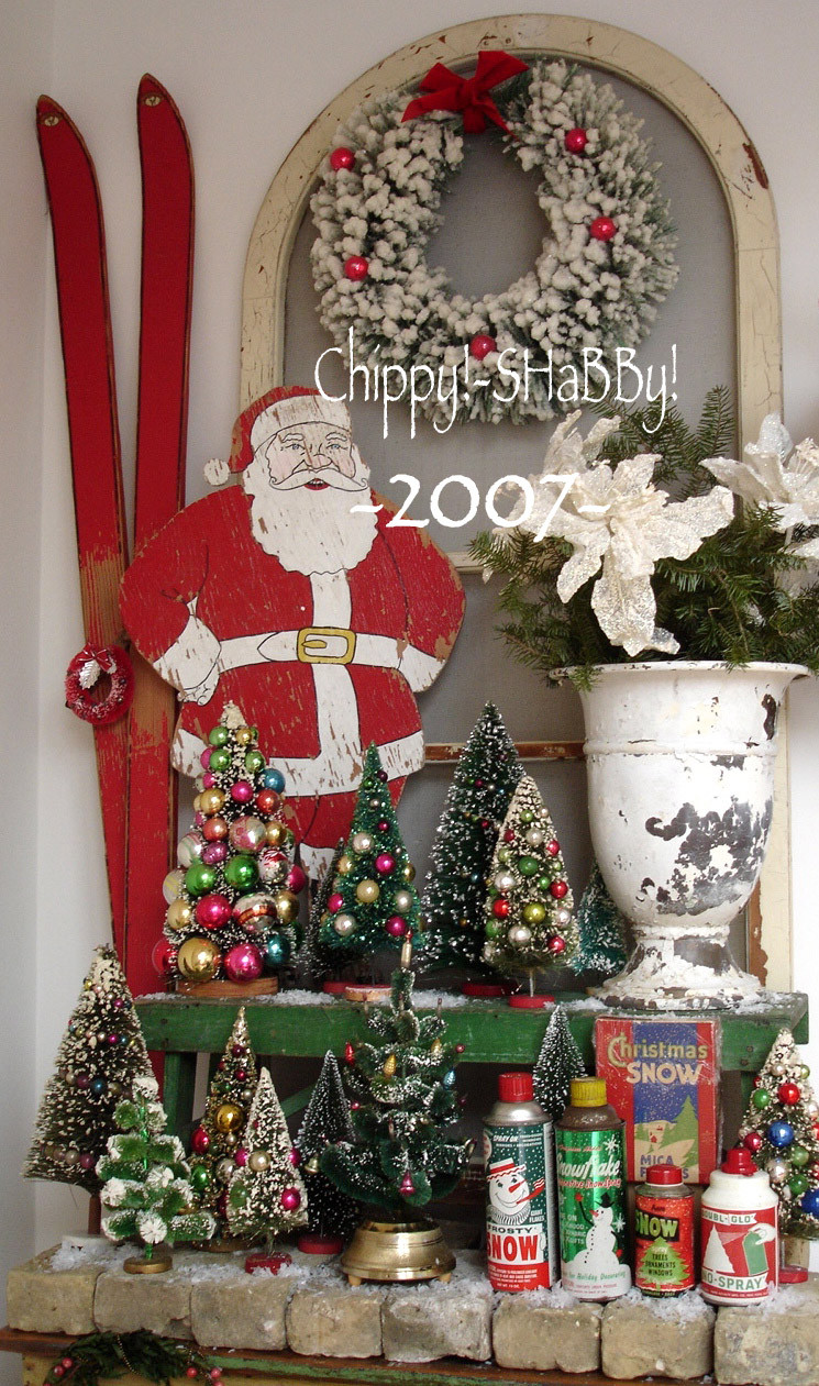 Vintage Christmas Decorating Ideas
 ChiPPy SHaBBy ViNtaGe CHriStMaS This Year s