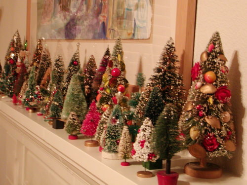 Vintage Christmas Decorating Ideas
 DECK THE HOLIDAY S VINTAGE CHRISTMAS DECORATIONS AND TREES