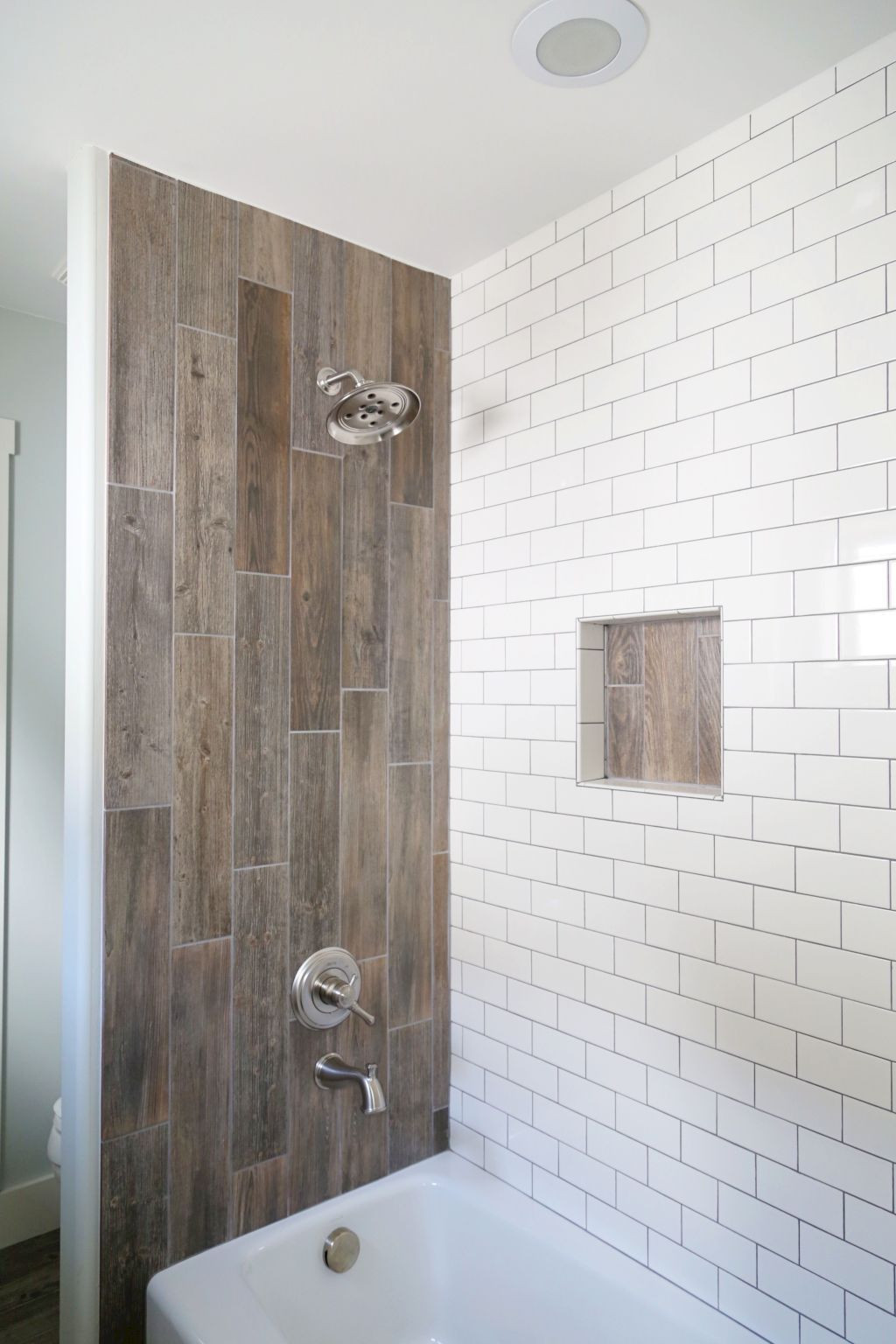 Wood Grain Tile Bathroom
 15 Wood Tile Showers For Your Bathroom
