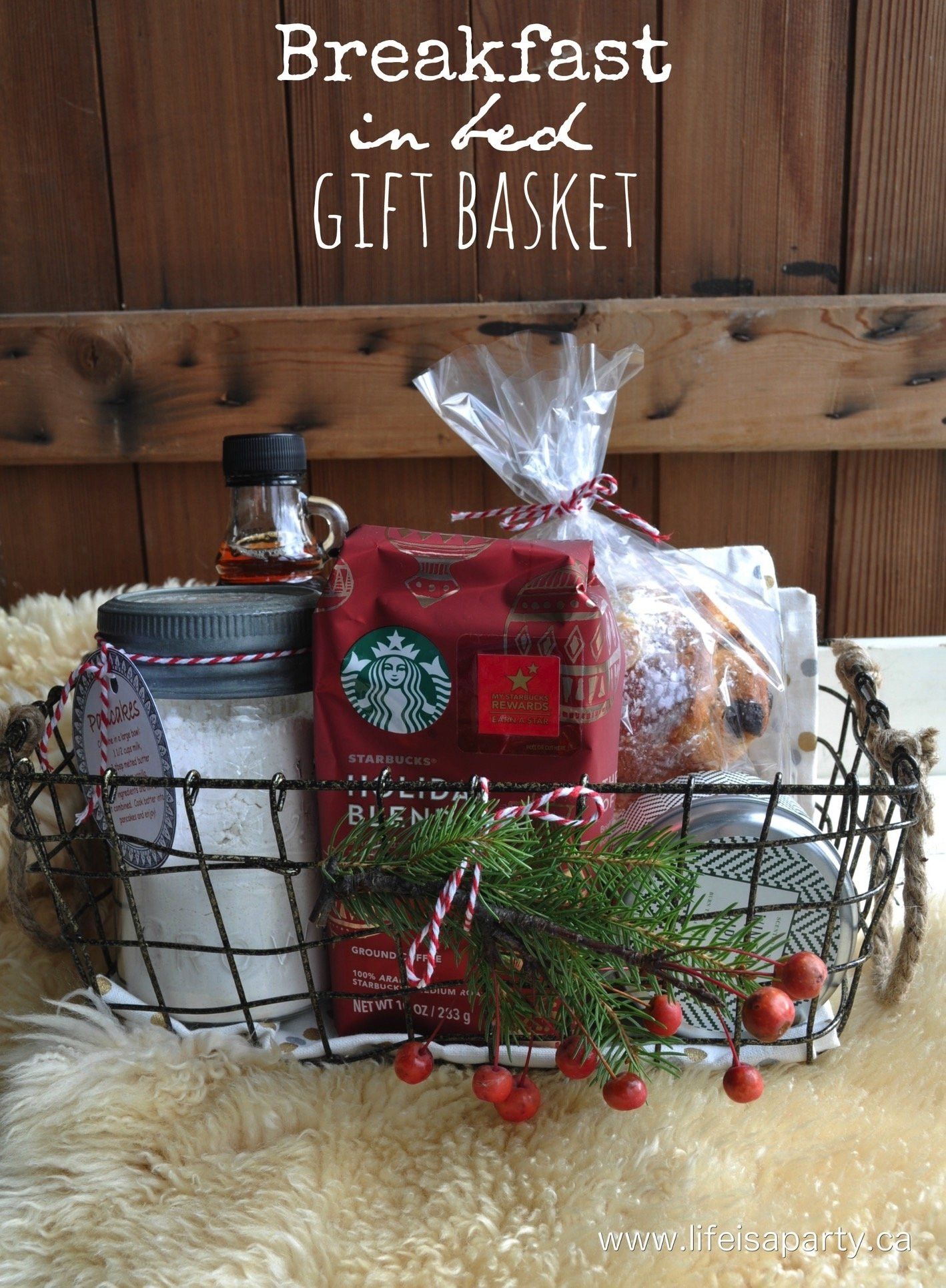 Christmas Gift Ideas For A Couple
 10 Stylish Christmas Gift Basket Ideas For Couples 2020