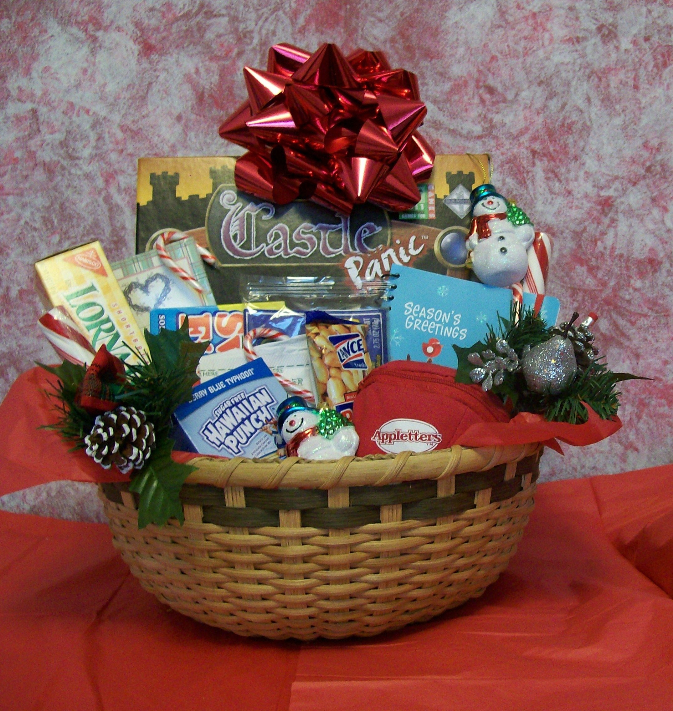 Gift Ideas For Couples
 10 Stylish Christmas Gift Basket Ideas For Couples 2020