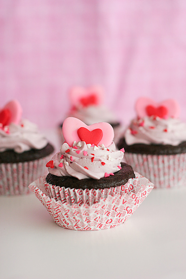 Valentine Cupcakes Pinterest
 25 Pretty Cupcakes for Valentine s Day e Charming Day