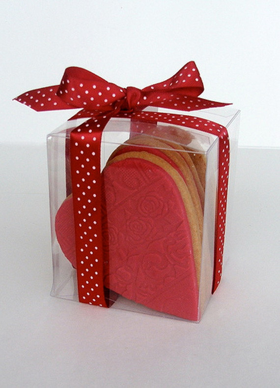 Valentine Day Gift Box Ideas
 Valentine’s Day Gift Wrapping Ideas family holiday