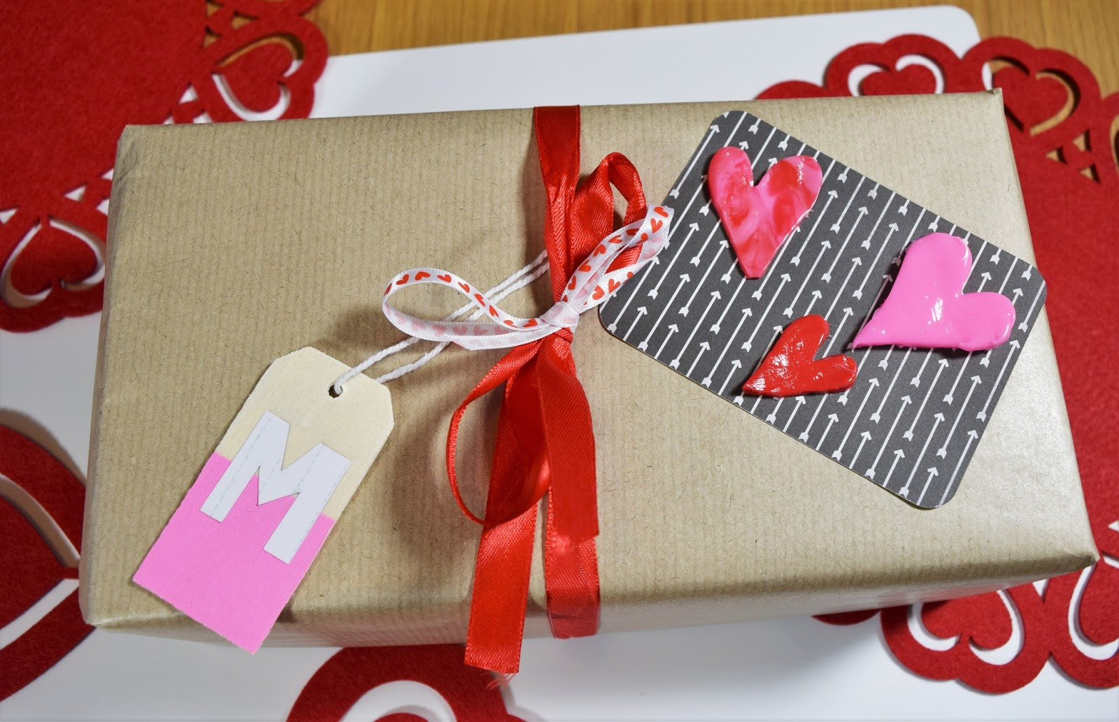 Valentine Gift Wrapping Ideas
 DIY VALENTINE S DAY GIFT WRAPPING A Life With Frills