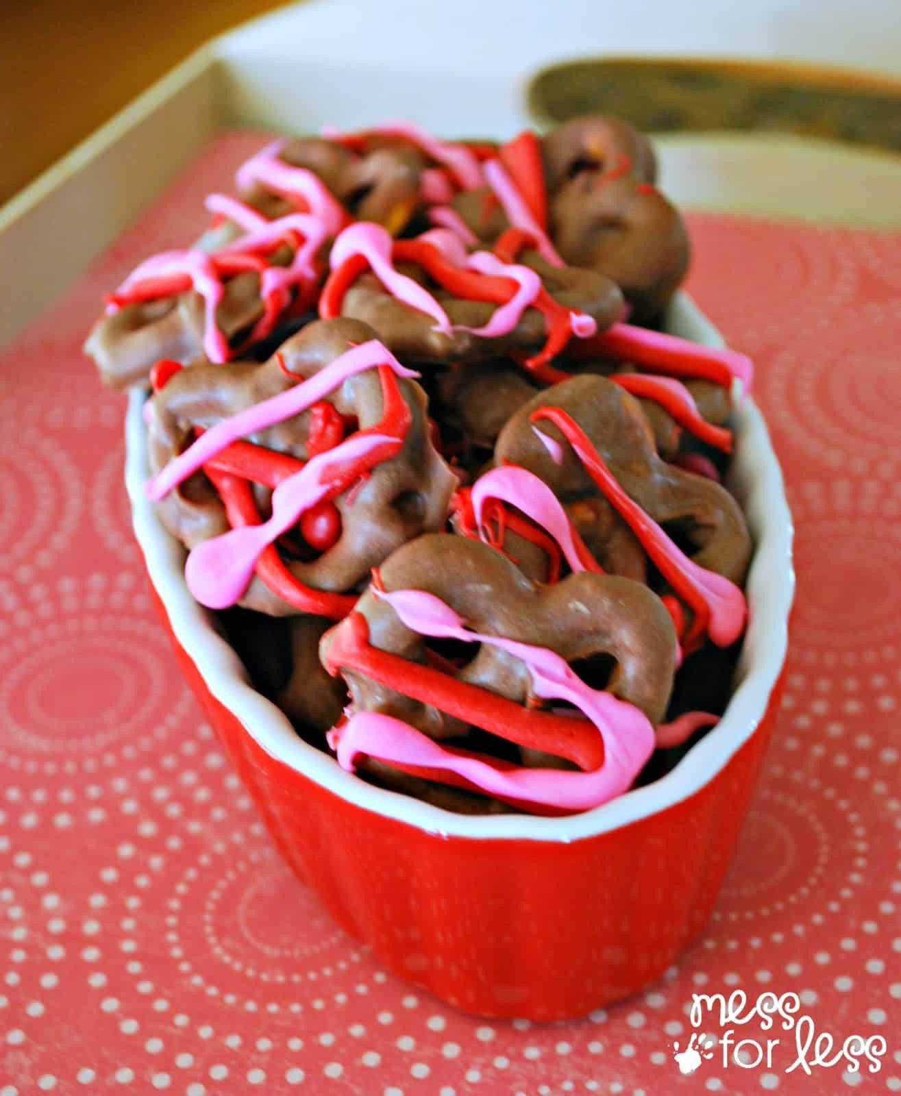 Valentine'S Day Chocolate Covered Pretzels
 How To Make Chocolate Covered Pretzels for Valentine s Day