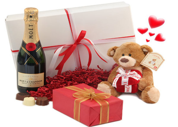 Valentine'S Day Gift Ideas For Him
 Cute Valentines Day Ideas for Him 2021 Boyfriend Husband