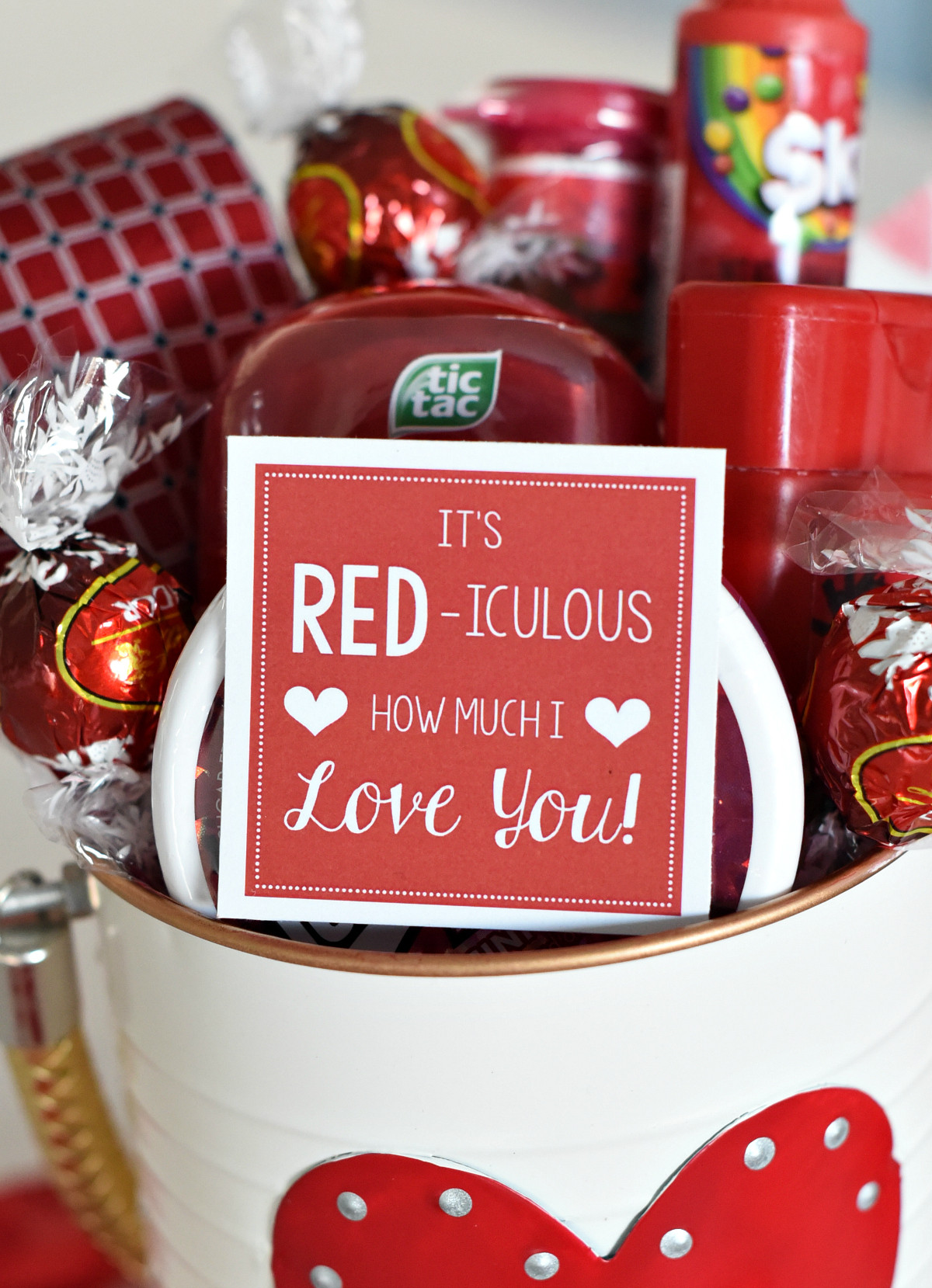 Valentines Day Gift Wrapping Ideas
 Cute Valentine s Day Gift Idea RED iculous Basket